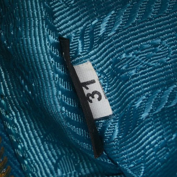 PRADA Blue Leather Shoulder Bag - Picture 11 of 13